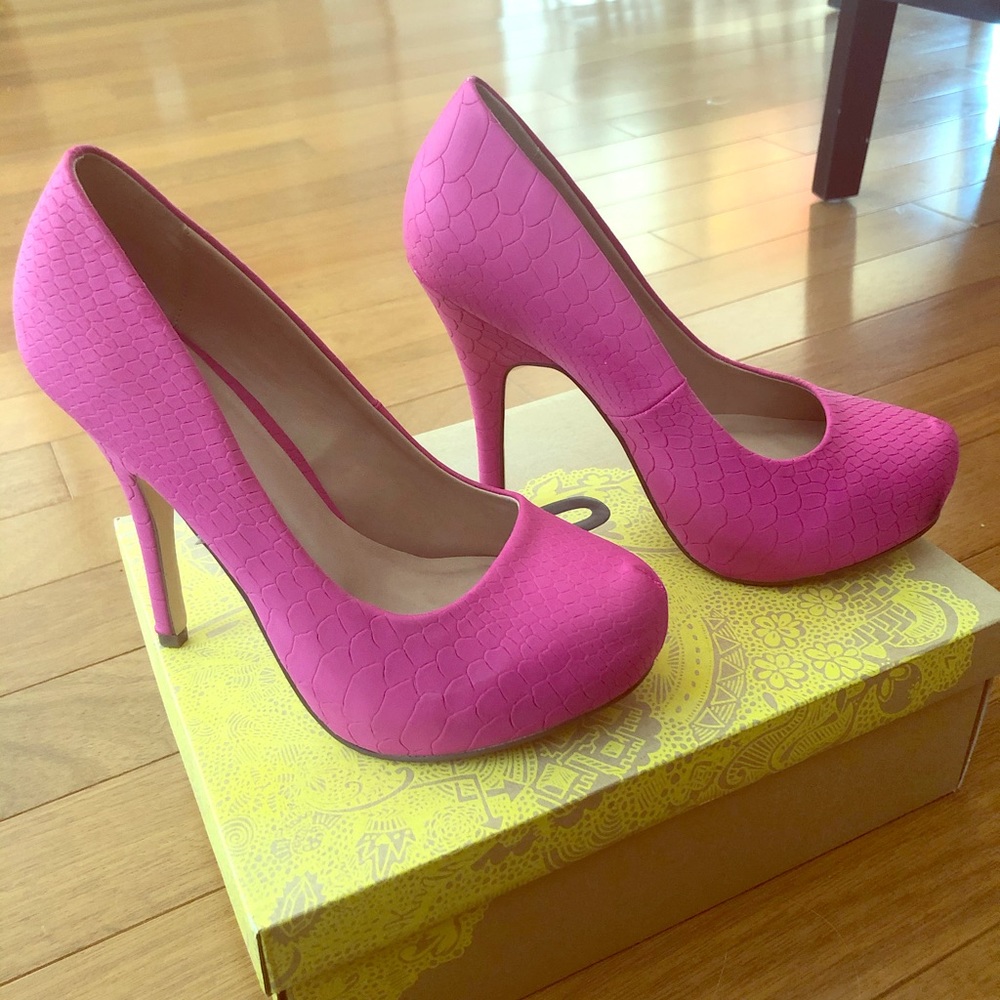 Mix No. 6 Pumps